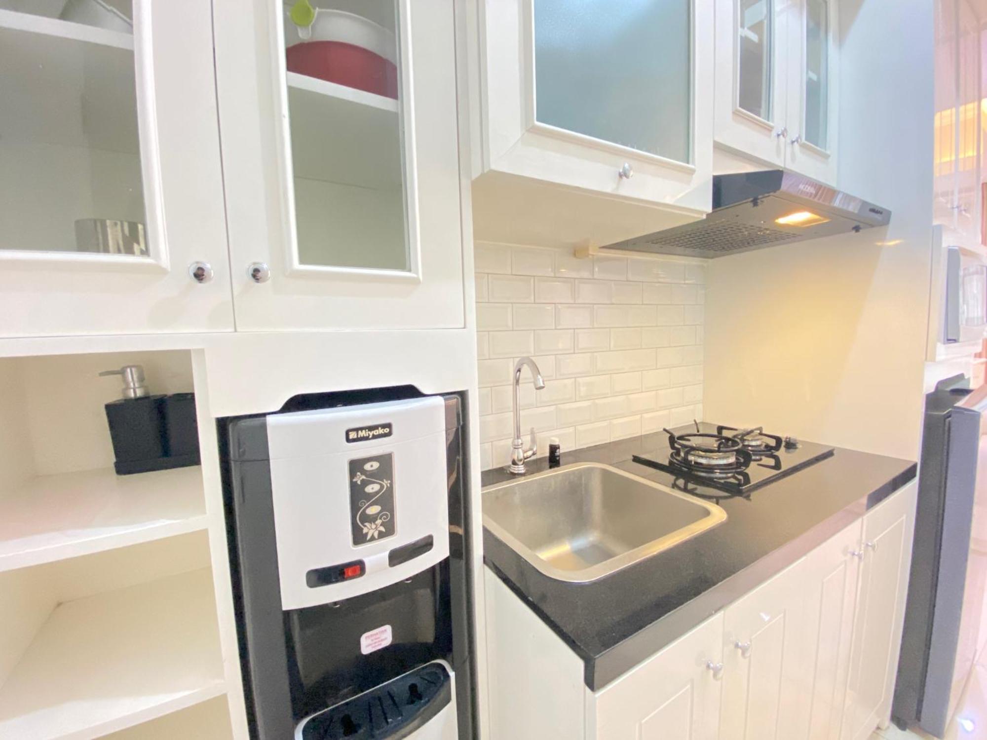 Well Furnished At Grand Afrika By Travelio Apartemen Bandung