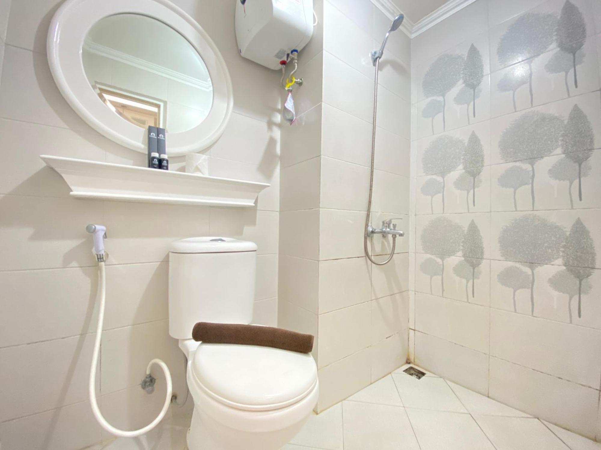 Well Furnished At Grand Afrika By Travelio Bandung