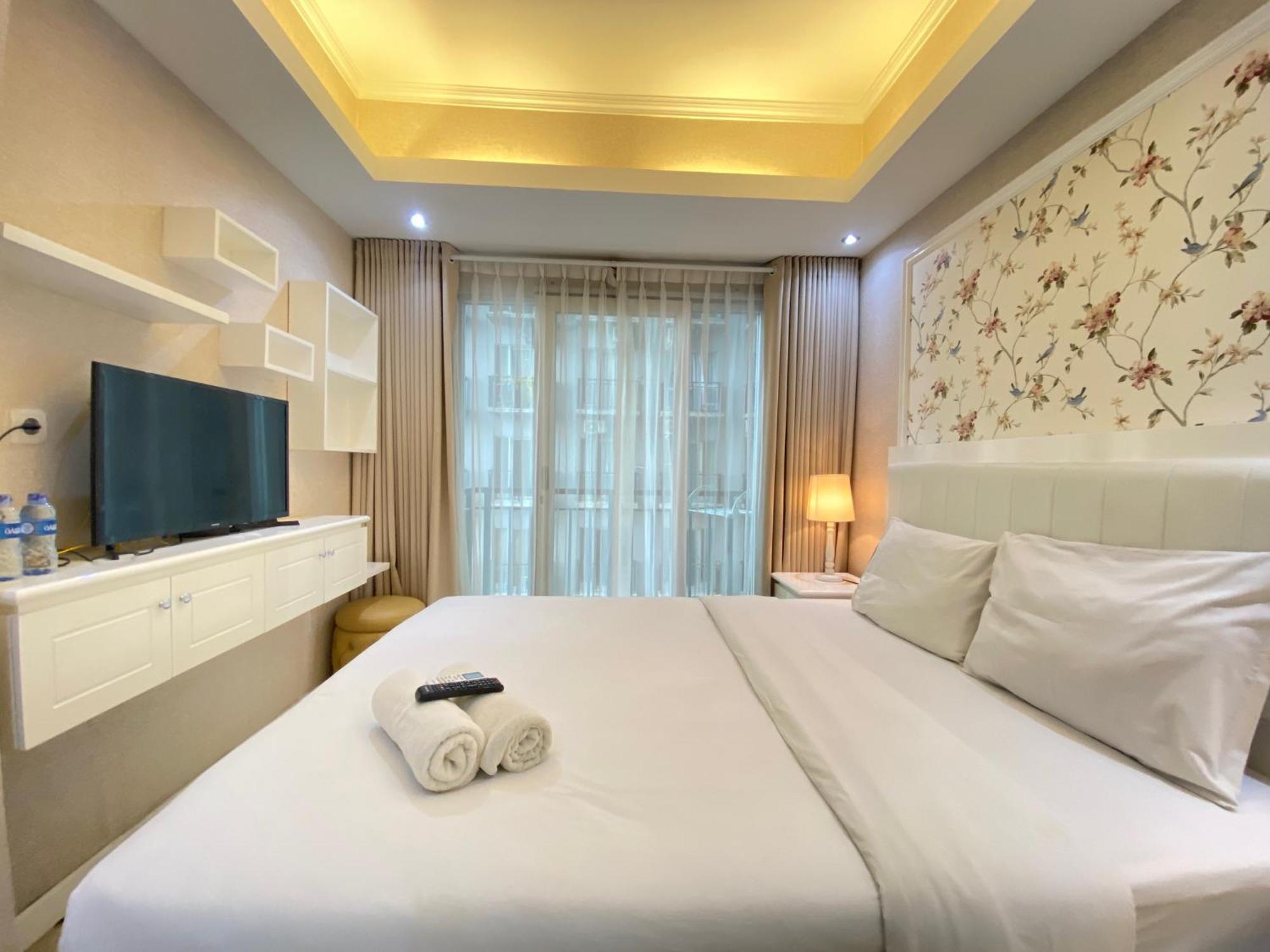 Well Furnished At Grand Afrika By Travelio Apartemen Bandung